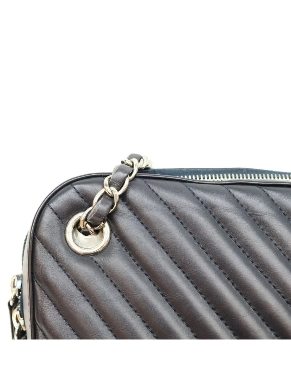Chanel type 26